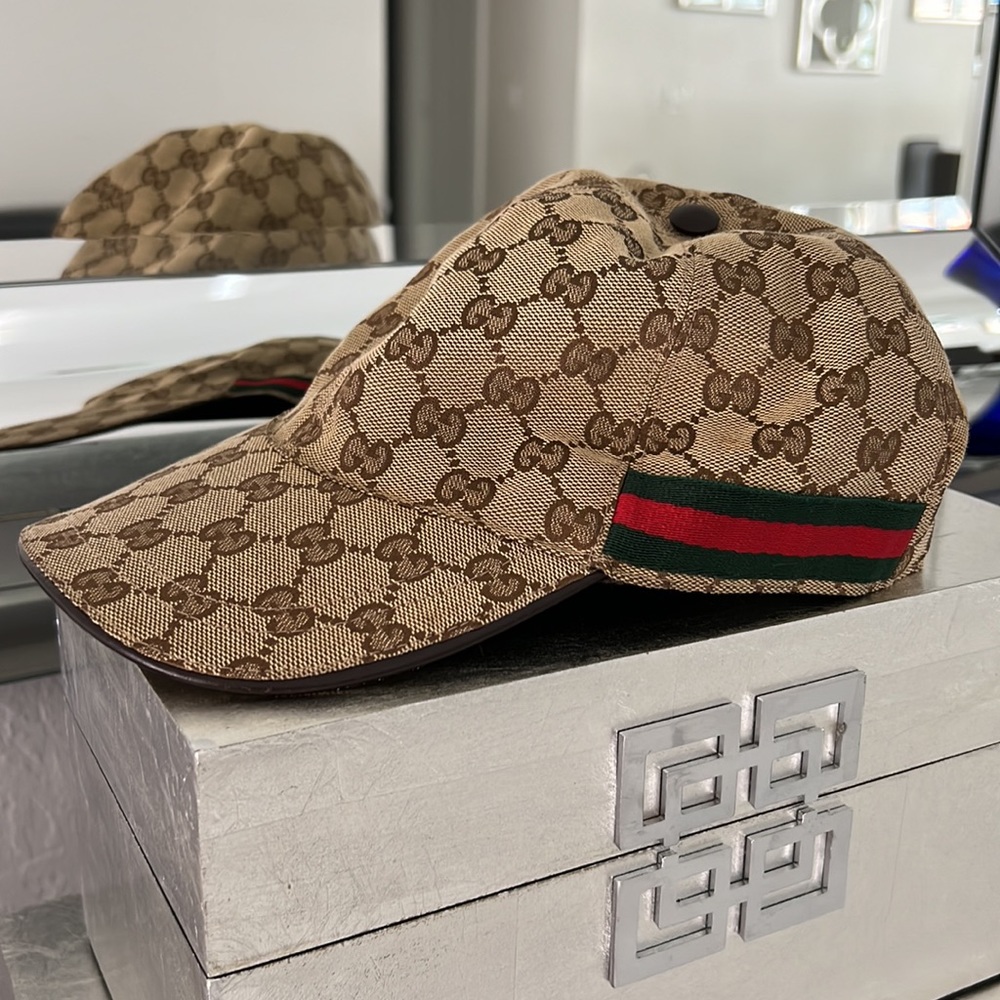Cute Original Gucci Hat Size S Made in Italy Excellent condition… - Picture 2 of 7